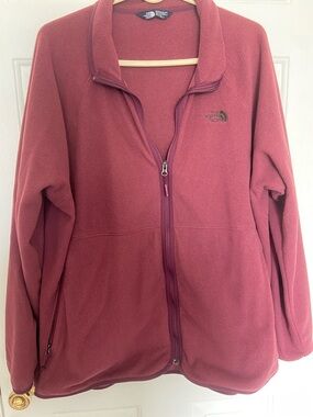 The North Face Women's Full-Zip Fleece Jacket in Rose Berry